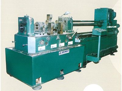 柴油機(jī)缸體主軸孔、凸輪軸孔精鏜組合機(jī)床